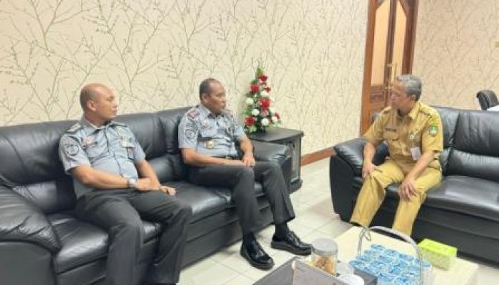 Syukron Hamdani Lakukan Anjangsana dengan Sekda Surakarta, Perkuat Koordinasi dan Silaturahmi