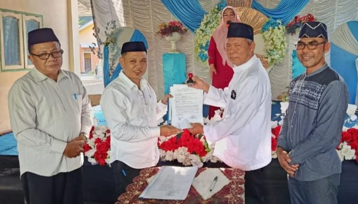 Maulid Nabi di Bitung, Kemenag Lantik Pengurus BKM dan IMAM Masjid Al Ikhlas Girian Permai